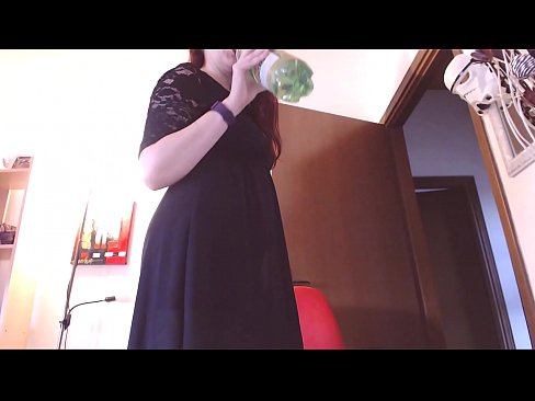 ❤️ Un esclau sotmès a qui li encanten les calces brutes i delicioses es veu obligat a masturbar-se després de veure aquest vídeo! ❤❌ Porno a nosaltres ❤