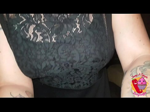 ❤️ La germanastra cachonda li fa una mamada i espanyola ❤❌ Porno a nosaltres ❤