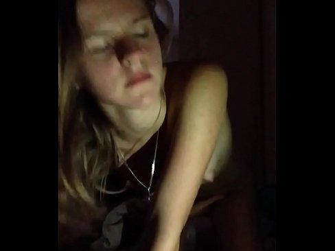 ❤️ Una noia es masturba i corre ❤❌ Porno a nosaltres ❤