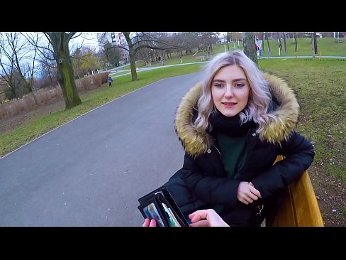 ❤️ Empassa el semen calent d'un desconegut per diners: una mamada al parc d'Eva Elfie ❤❌ Porno a nosaltres ❤